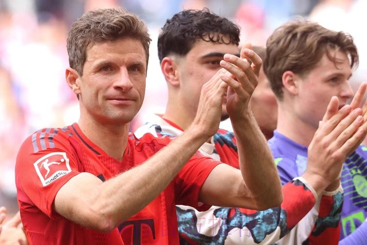 法尔克:拜仁慕尼黑预计不会向格雷罗提供新的合同 法尔克:拜仁慕尼黑预计不会向格雷罗提供新的合同